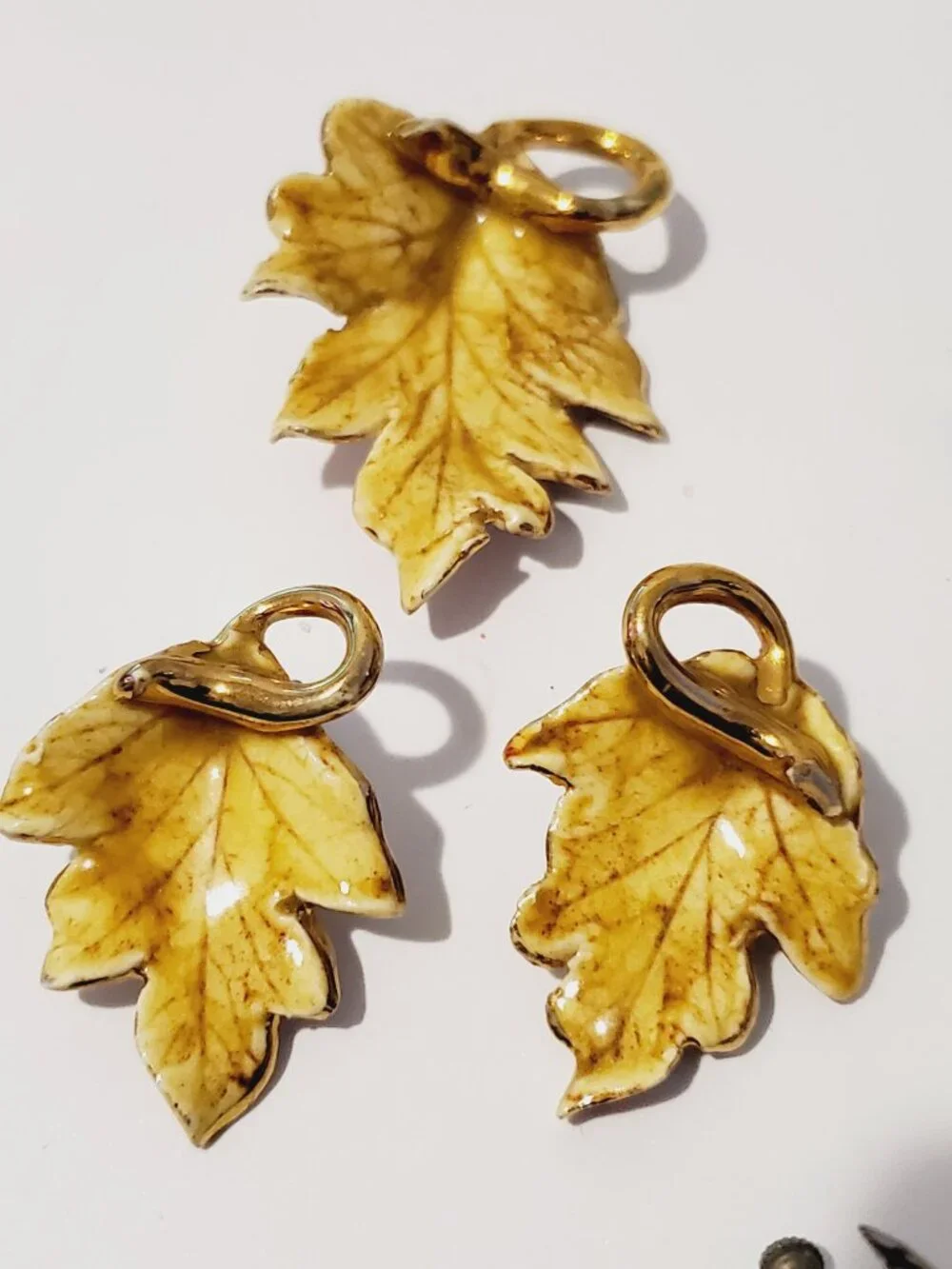 3 Brooches with matching Earrings, items # B- 1030-1032,. wt 43 grams.